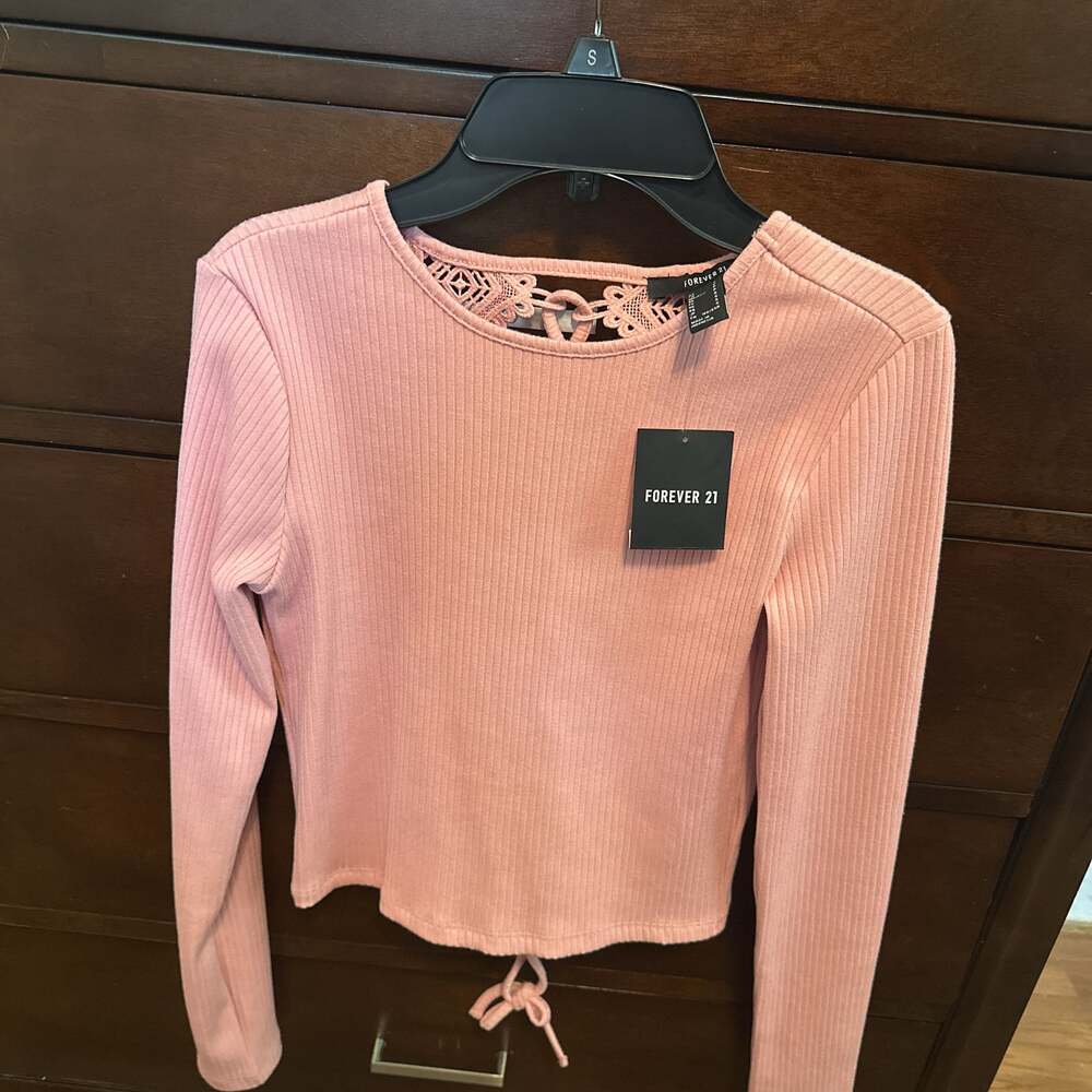 NWT Forever 21 top